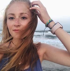 Meet your Posher, Liv